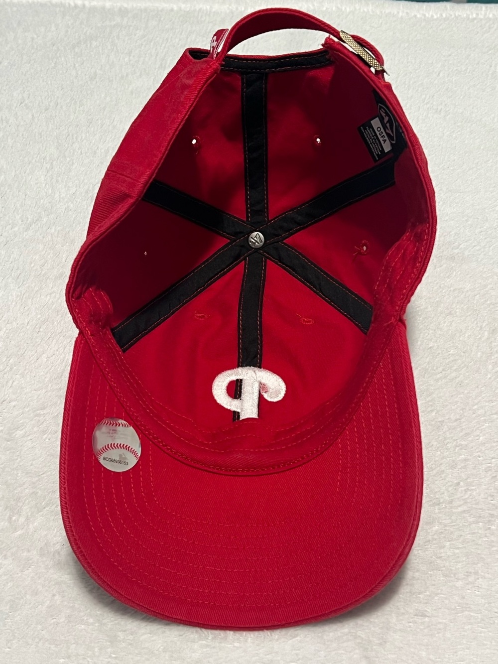 ‘47 Brand Philadelphia Phillies Red Baseball Cap with White 'P' Logo - Picture 6 of 15